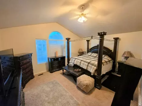 Bedroom - 853 S Windemere Ln E, South Ogden, UT 84403 photo 1 of 3