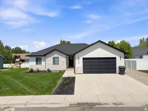 Exterior - 625 E 100 S, Ephraim, UT 84627 photo 2 of 6