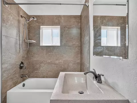 Bath - 568 E 4th S, Ogden, UT 84404 photo 2 of 2
