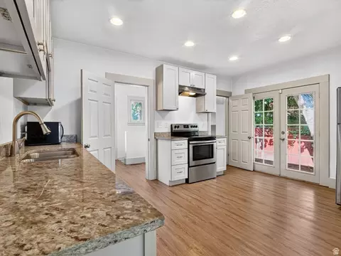 Kitchen - 568 E 4th S, Ogden, UT 84404 photo 2 of 4