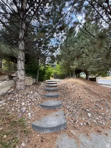 Exterior - 28 E 1600 S, Payson, UT 84651 photo 5 of 11