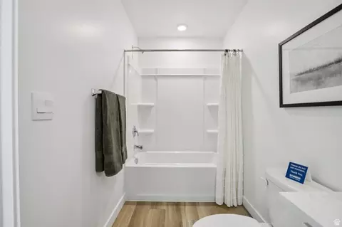 Bath - 1938 E Corriente Dr #1297, Salem, UT 84653 photo 3 of 4