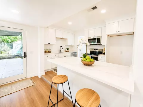 Kitchen - 26 W 450 N, Orem, UT 84057 photo 4 of 5