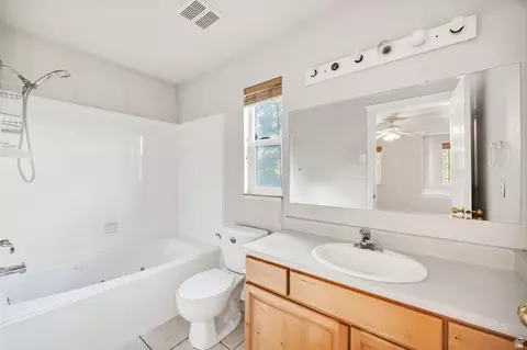 Bath - 604 S 1250 W, Logan, UT 84321 photo 2 of 3