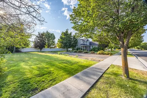 Exterior - 604 S 1250 W, Logan, UT 84321 photo 3 of 7