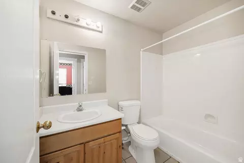Bath - 604 S 1250 W, Logan, UT 84321 photo 3 of 3