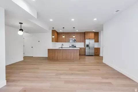 Living - 296 S 2580 E #20, Spanish Fork, UT 84660 photo 6 of 8