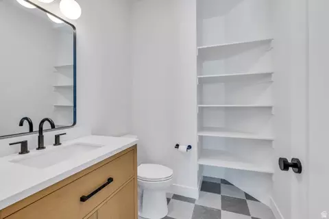 Bath - 296 S 2580 E #20, Spanish Fork, UT 84660 photo 1 of 9