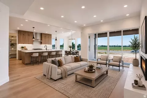 Living - 296 S 2580 E #20, Spanish Fork, UT 84660 photo 1 of 8