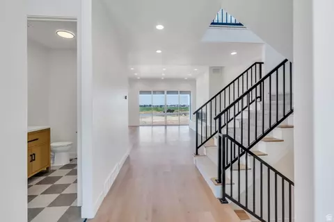 Entry Way - 296 S 2580 E #20, Spanish Fork, UT 84660 photo 2 of 10
