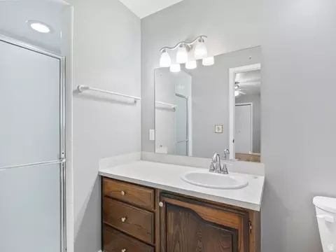 Bath - 3076 N 650 E, North Ogden, UT 84414 photo 1 of 3