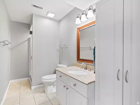 Bath - 3076 N 650 E, North Ogden, UT 84414 photo 3 of 3