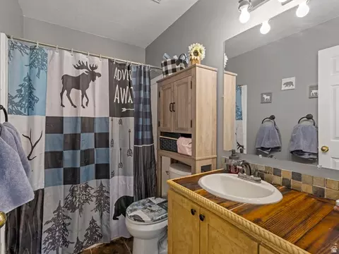 Bath - 17 E 200 N St N, Cedar Fort, UT 84013 photo 1 of 2
