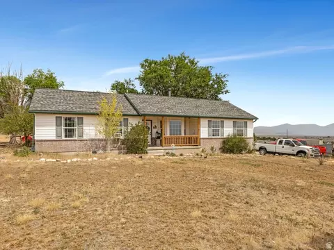 Exterior - 17 E 200 N St N, Cedar Fort, UT 84013 photo 6 of 7