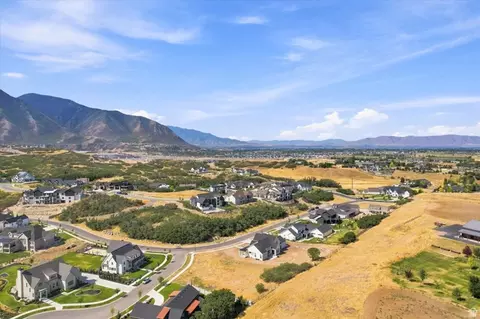 263 E Twin Hollow Cir S #21, Mapleton, UT 84664 photo 12