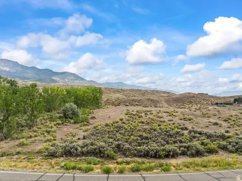 1 Landslide Rd E, Central Valley, UT 84754 photo 5