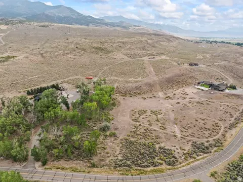 1 Landslide Rd E, Central Valley, UT 84754 photo 12