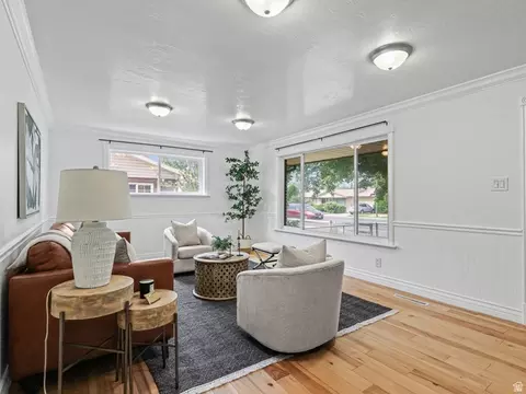 Living - 309 S 400 E, Orem, UT 84097 photo 3 of 4