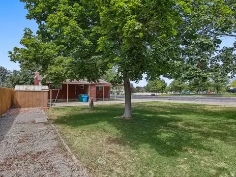 Exterior - 309 S 400 E, Orem, UT 84097 photo 7 of 9