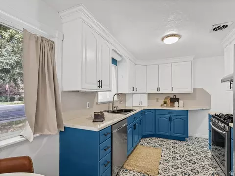 Kitchen - 309 S 400 E, Orem, UT 84097 photo 2 of 5