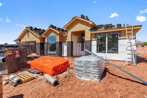 2357 Patricia Dr, Santa Clara, UT 84765