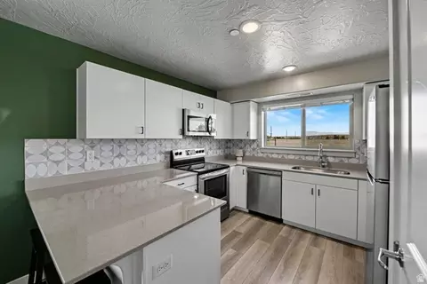Kitchen - 1167 E Telegraph St #A101, Washington, UT 84780 photo 1 of 2