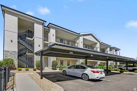 Exterior - 1167 E Telegraph St #A101, Washington, UT 84780 photo 1 of 2