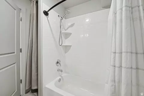 Bath - 1167 E Telegraph St #A101, Washington, UT 84780 photo 2 of 2