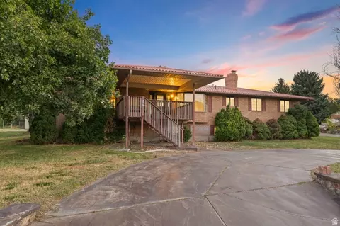 875 E Cedar Hollow Rd, Lehi, UT 84043