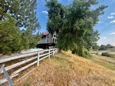 Exterior - 662 E Oneida St, Preston, ID 83263 photo 14 of 18