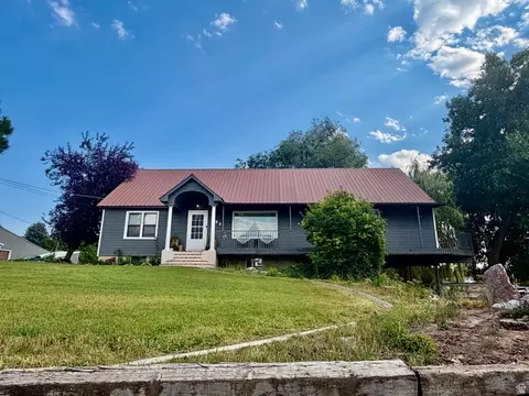 Exterior - 662 E Oneida St, Preston, ID 83263 photo 17 of 18