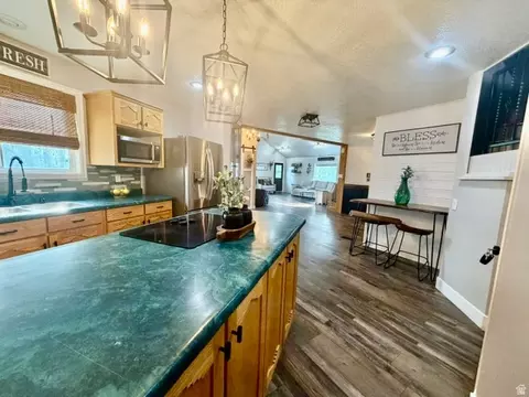 Kitchen - 662 E Oneida St, Preston, ID 83263 photo 1 of 3