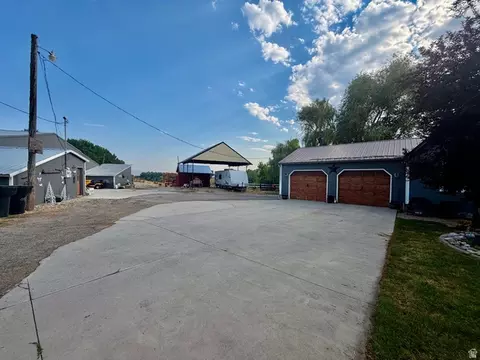 Exterior - 662 E Oneida St, Preston, ID 83263 photo 2 of 18