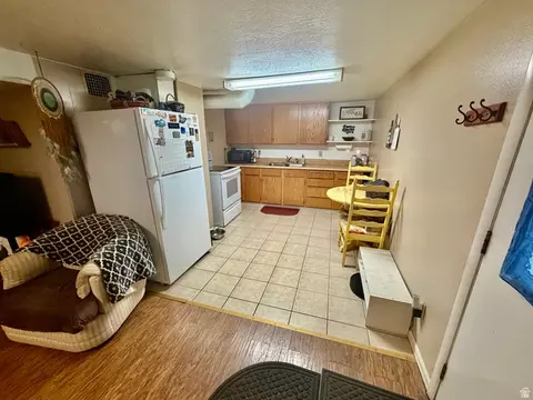 Kitchen - 662 E Oneida St, Preston, ID 83263 photo 3 of 3