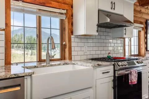 Kitchen - 1130 Interlaken Way, Midway, UT 84049 photo 5 of 5