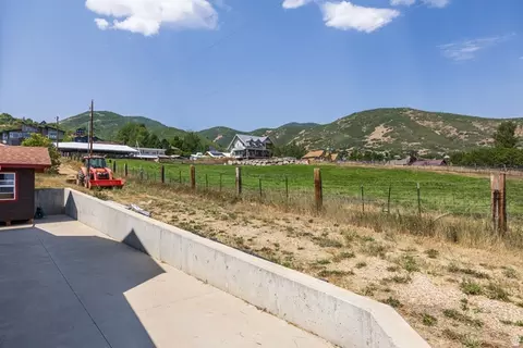 Exterior - 1130 Interlaken Way, Midway, UT 84049 photo 10 of 14
