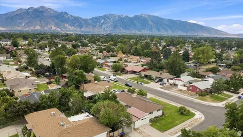 View/Area - 109 E 6740 S, Midvale, UT 84047 photo 4 of 6