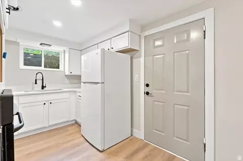 Kitchen - 109 E 6740 S, Midvale, UT 84047 photo 3 of 3