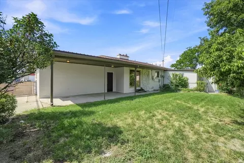 Exterior - 109 E 6740 S, Midvale, UT 84047 photo 3 of 6
