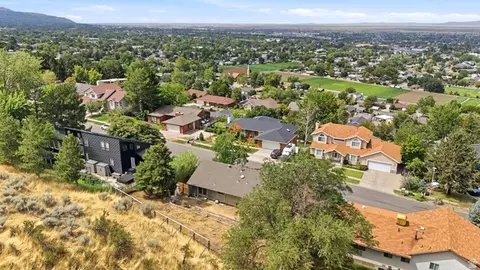 View/Area - 1560 E Hills Dr N, Bountiful, UT 84010 photo 6 of 6