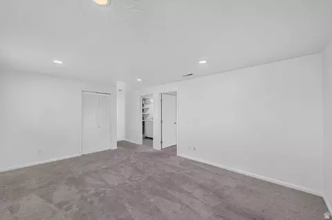 Bedroom - 1560 E Hills Dr N, Bountiful, UT 84010 photo 5 of 6
