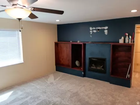 Living - 981 E 24th S, Ogden, UT 84401 photo 3 of 3