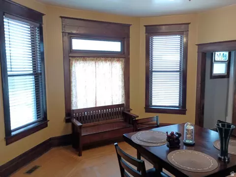 Dining - 981 E 24th S, Ogden, UT 84401 photo 2 of 3