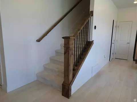 Entry Way - 538 N 550 W, Smithfield, UT 84335 photo 1 of 2