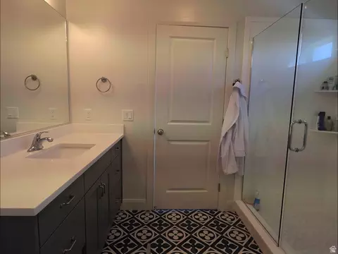 Bath - 538 N 550 W, Smithfield, UT 84335 photo 2 of 5