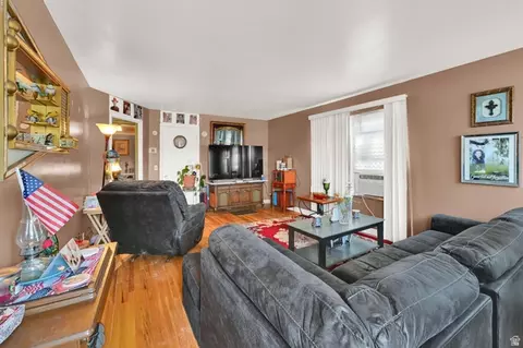 Living - 124 33rd St, Ogden, UT 84401 photo 1 of 4