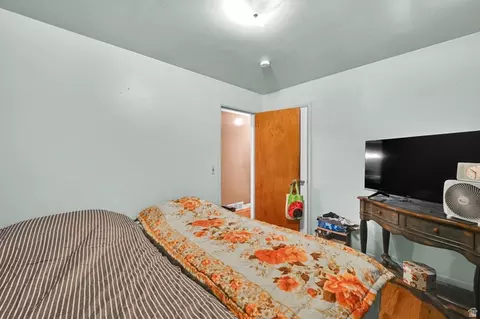 Bedroom - 124 33rd St, Ogden, UT 84401 photo 4 of 4