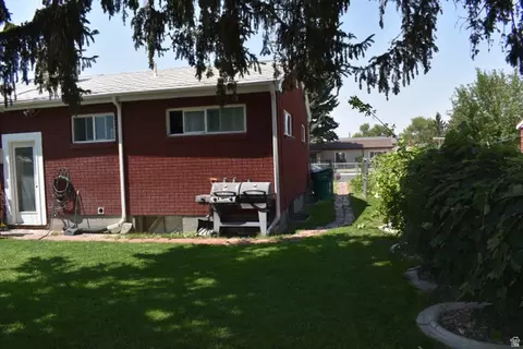 Exterior - 330 N 725 W, Orem, UT 84057 photo 7 of 8