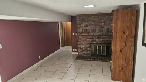 Living - 330 N 725 W, Orem, UT 84057 photo 4 of 4