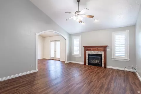 Living - 170 E 350 N, Saint George, UT 84790 photo 1 of 4